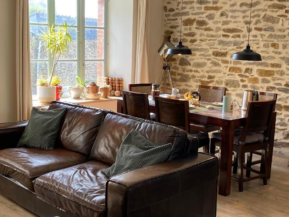 La Maison De Mano Plouër-sur-Rance エクステリア 写真